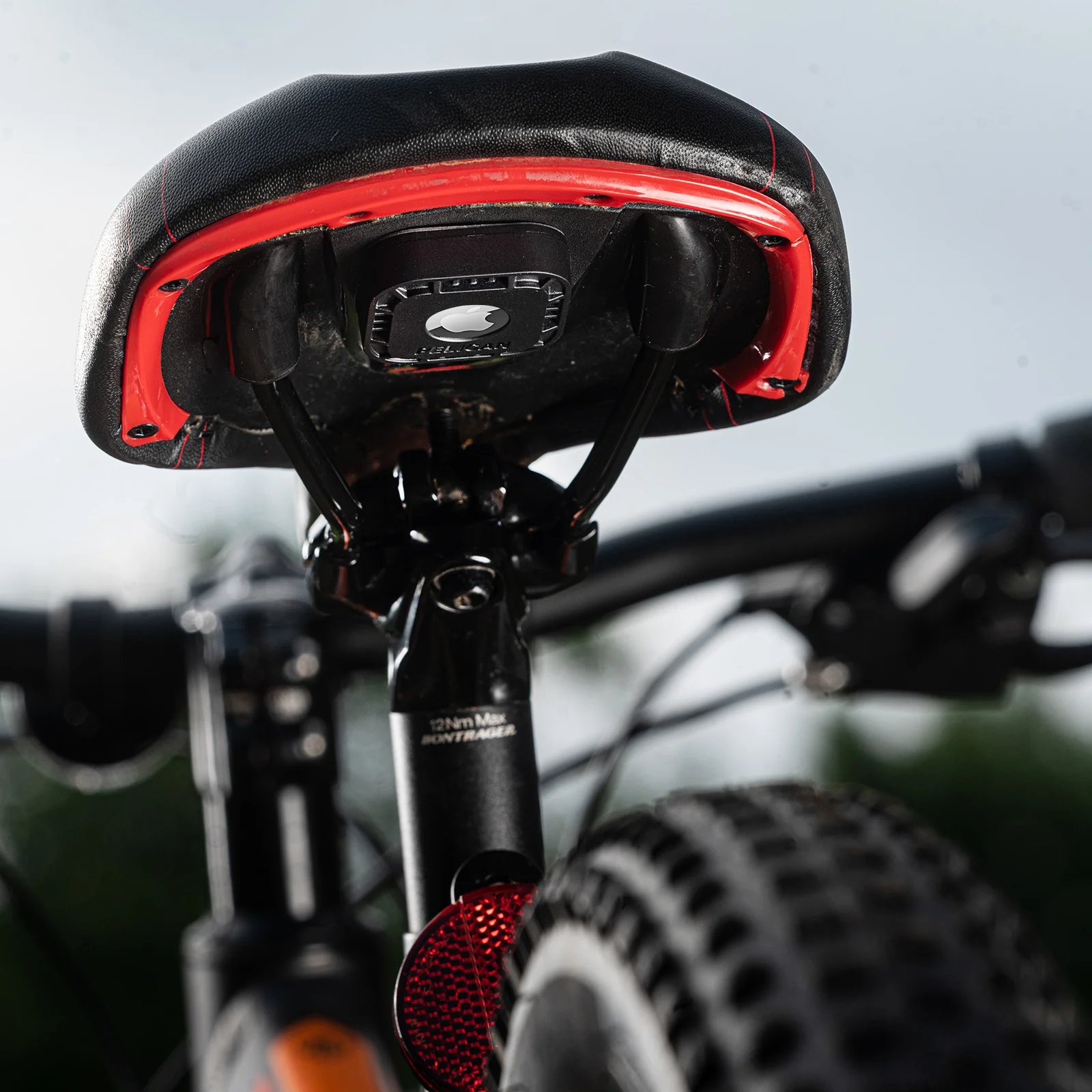 Protector Sticker Mount for AirTag - Black - Image 7